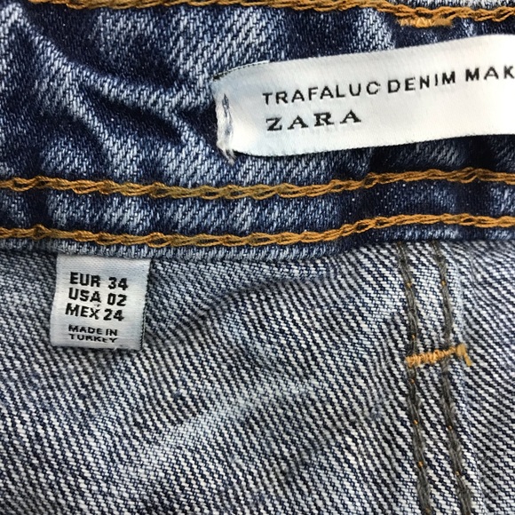 Zara Mid-Waist Destroyed Denim Shorts 2 - Picture 8 of 8